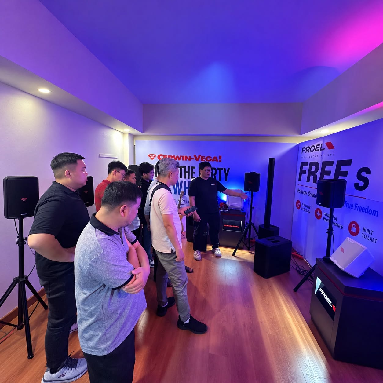 Hoàng Minh Capital tại AVSHOW 2026: PROEL FREE Series đưa DNA Pro Audio vào thế giới âm thanh di động