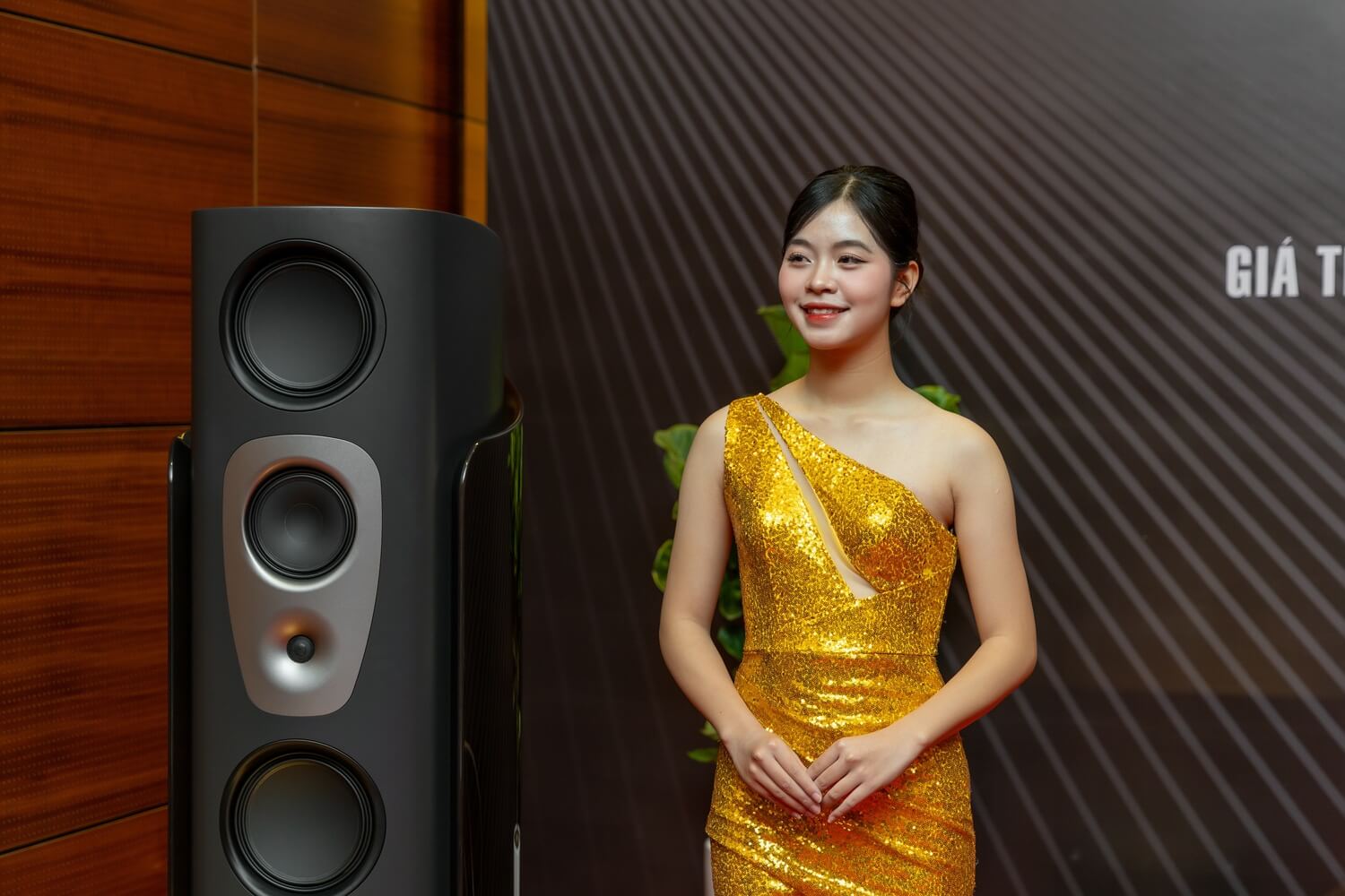 Ba-Hung-Audio-AVSHOW2024-Medialab (2 of 22).jpg