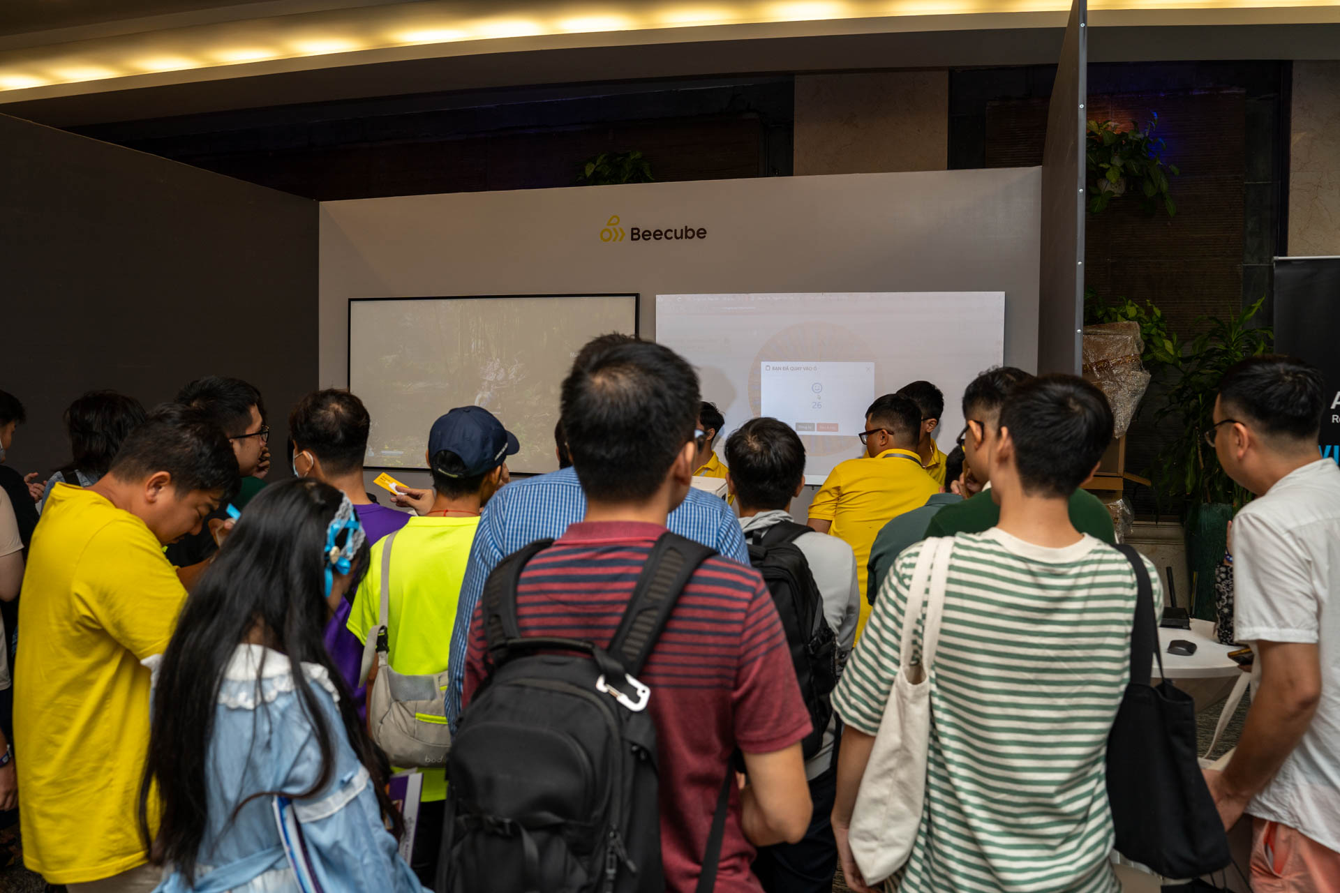 Beecube Mang Tới Hàng Loạt Máy Chiếu Thông Minh, Giá Phổ Thông Tại P.H.E Show 2024