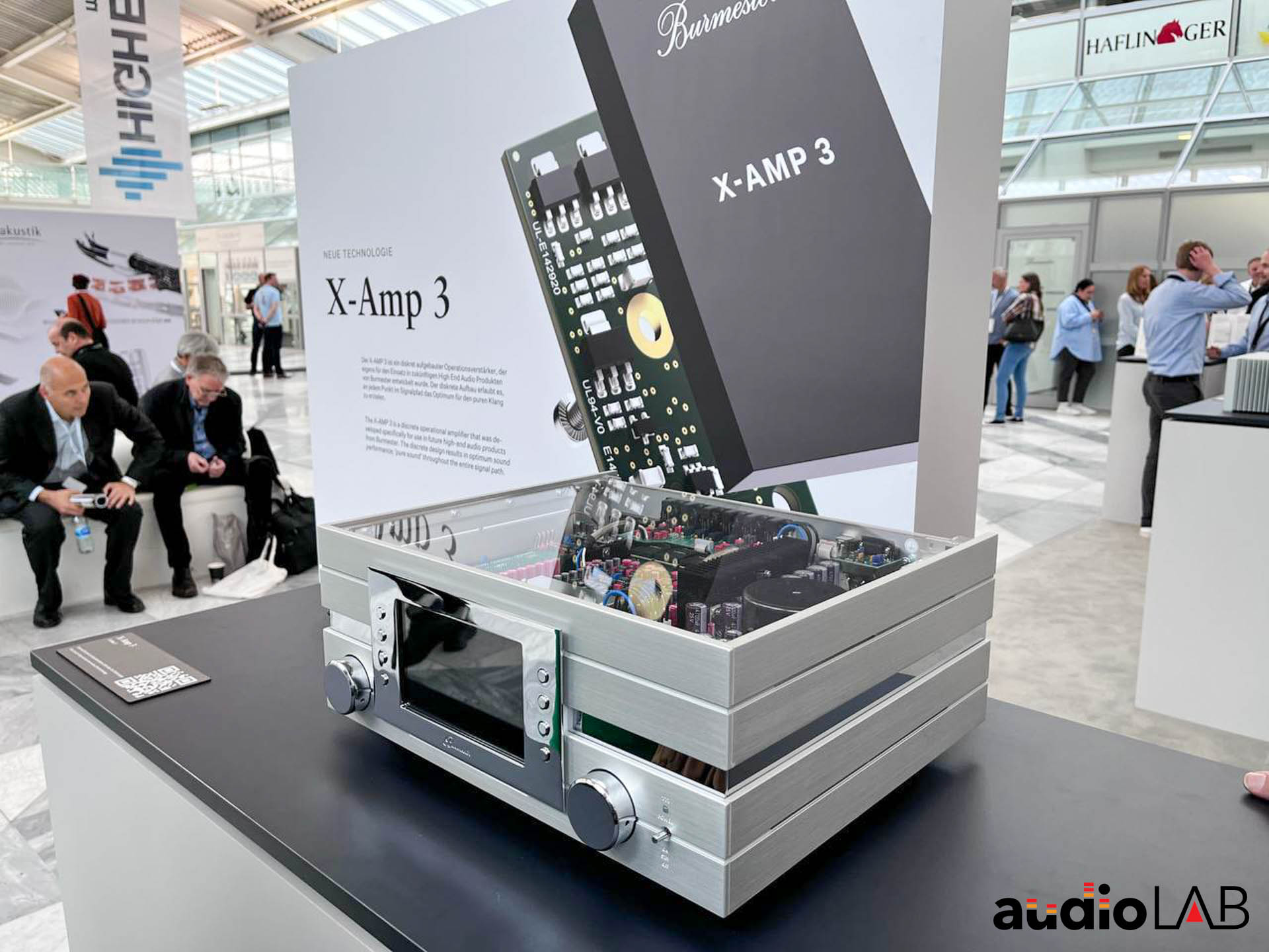 Burmester High End Munich 2023 Audio LAB (7 of 11).jpg