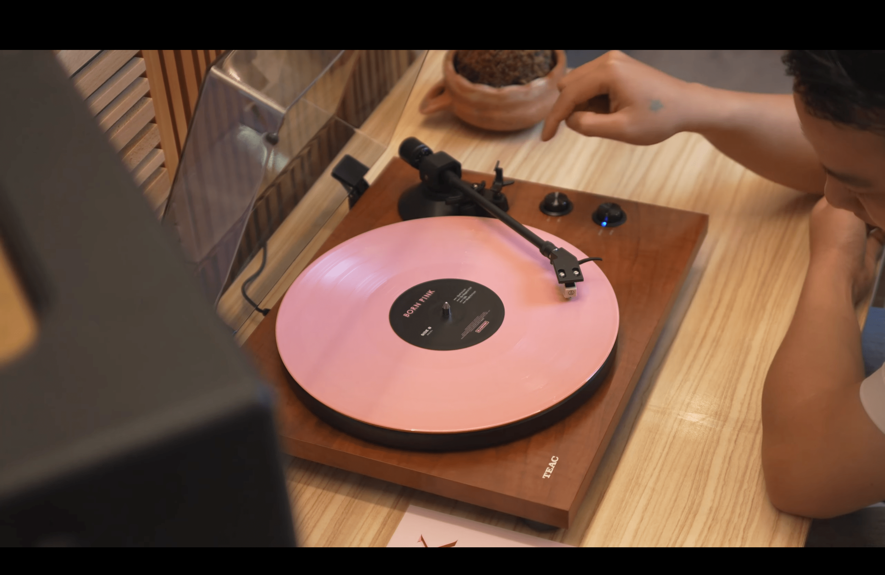 dia than audio lab.png