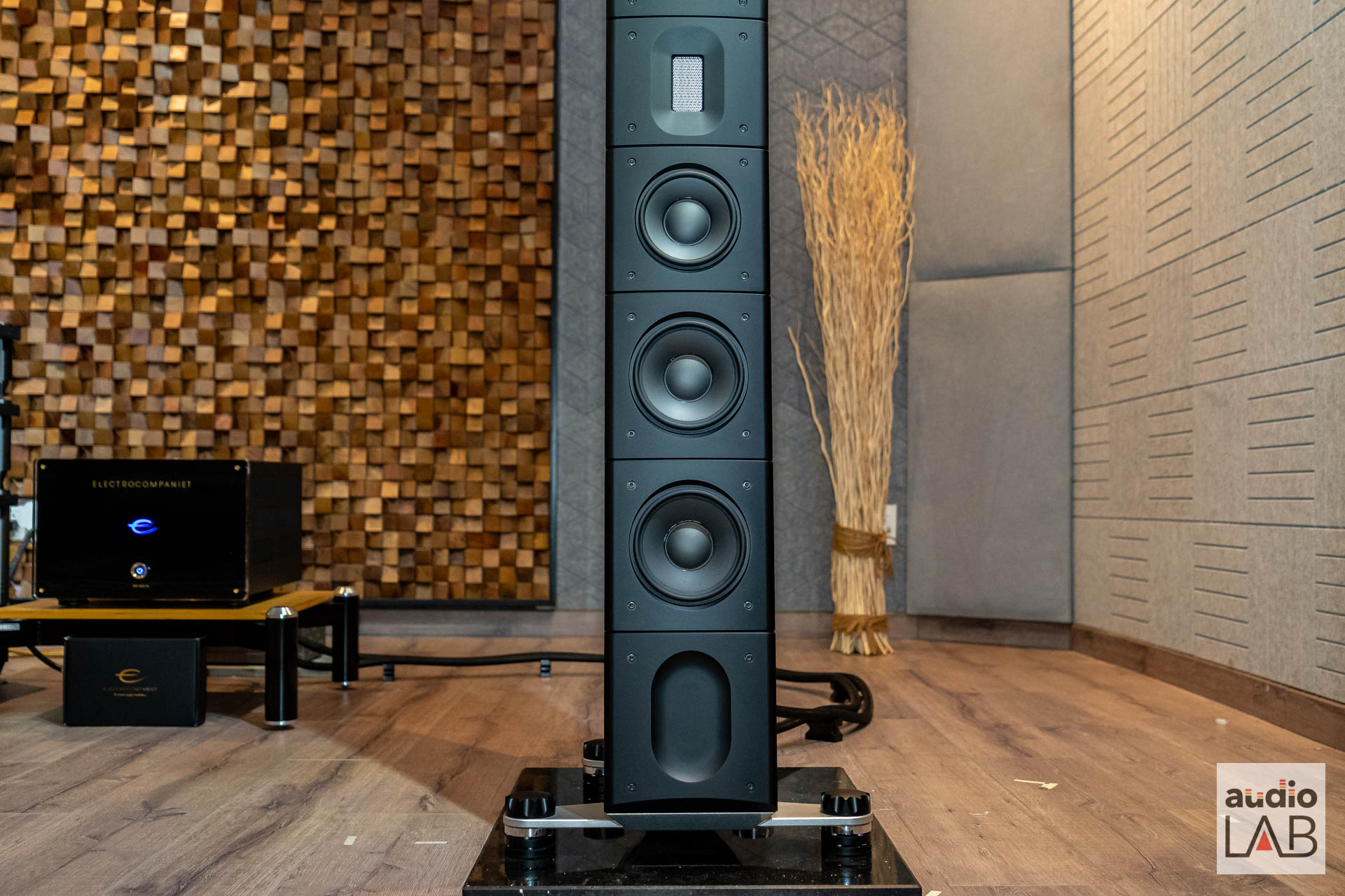 electrocompaniet Audio LAB (13 of 25).jpg