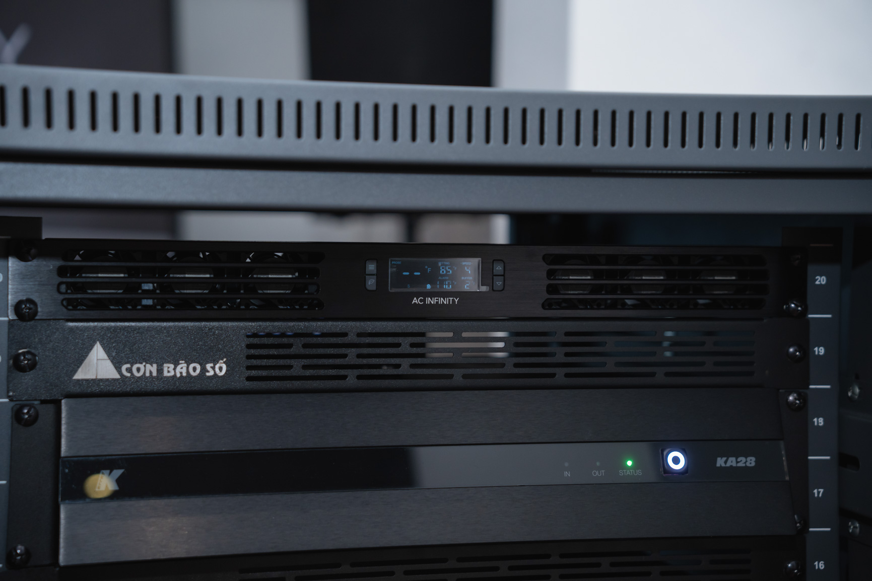 EPSON (4 of 7).jpg