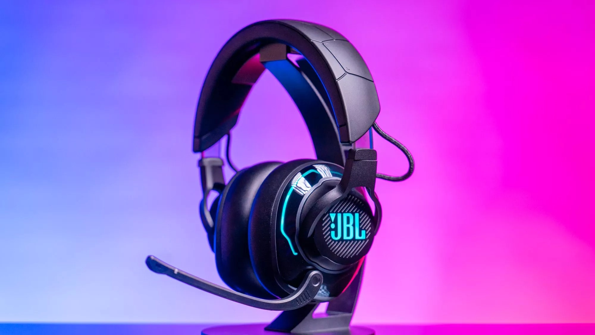 JBL Quantum 910, tai nghe gaming không dây hỗ trợ spatial audio, hỗ trợ cả PC và máy console