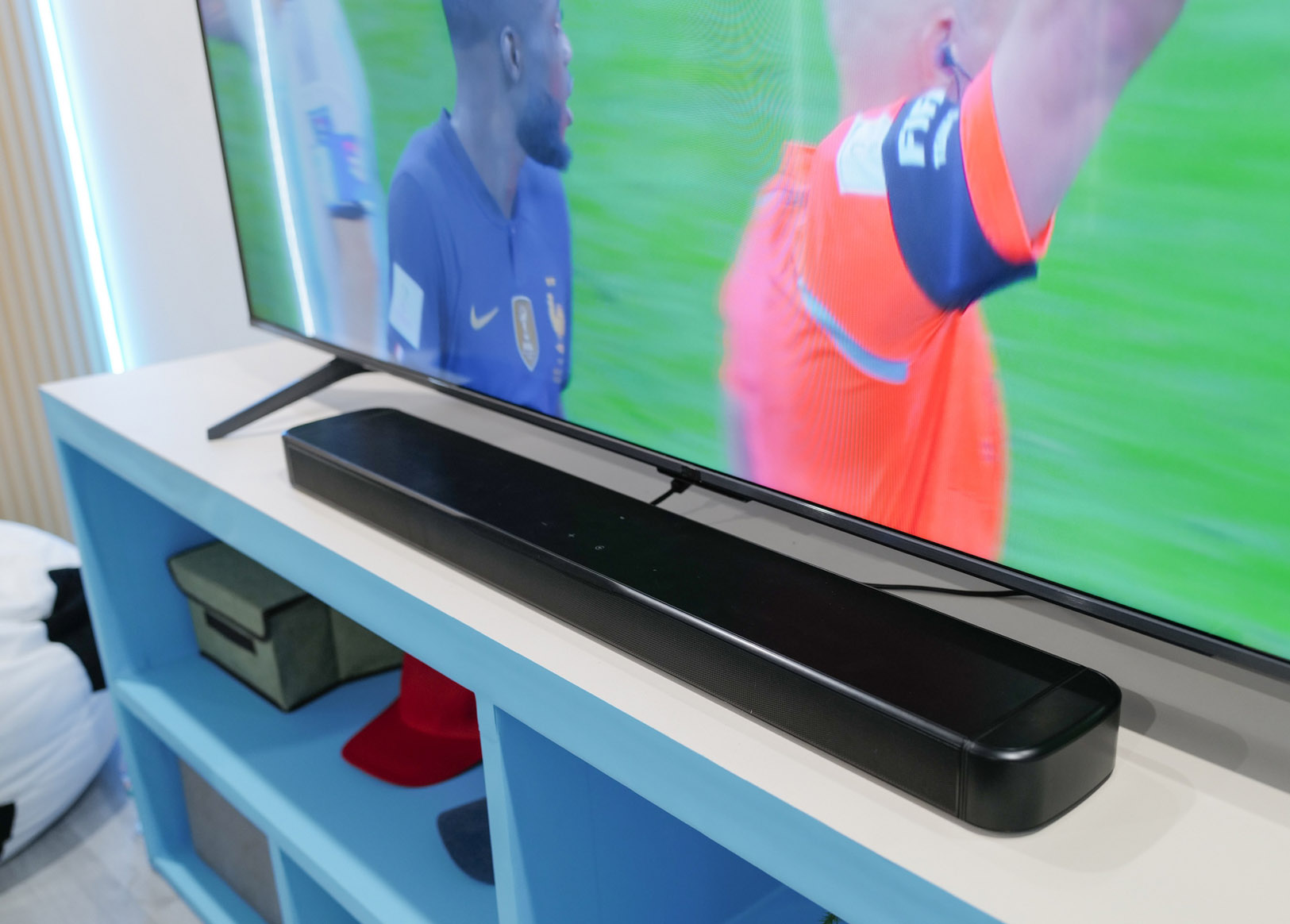 Loa thanh JBL Bar MK2 - nâng tầm trải nghiệm giải trí tại gia