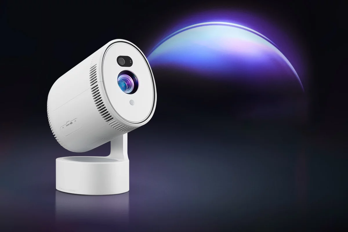 LG CineBeam PU700R ra mắt: Máy chiếu 4K HDR siêu nhỏ gọn, giá 1700 USD