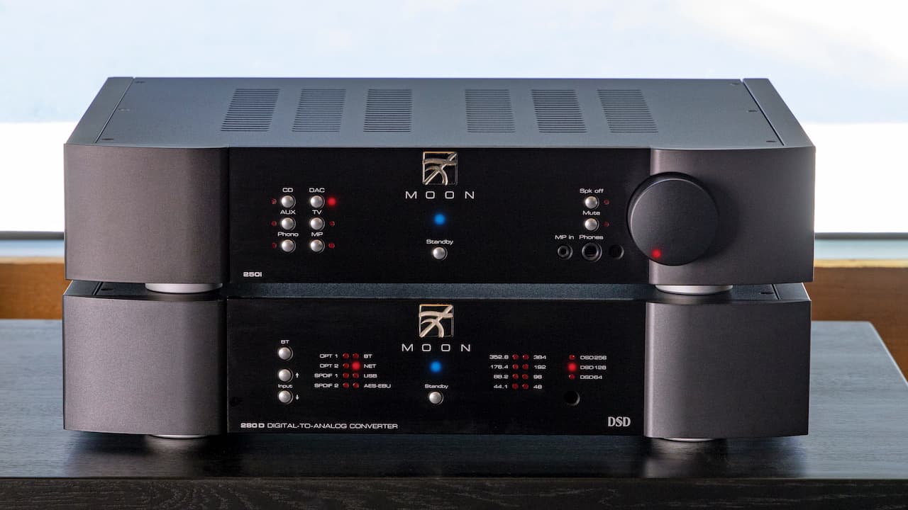 Moon 250i v2 ra mắt: Tích hợp Phono Stage MM, nâng cấp phần cứng, giá 2400 USD