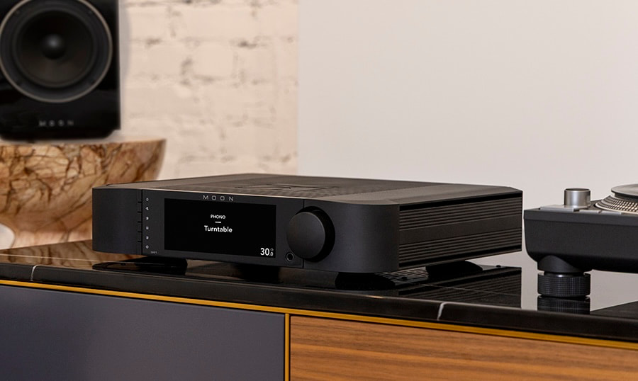 MOON 341 Integrated Amplifier Media LAB 2.jpg