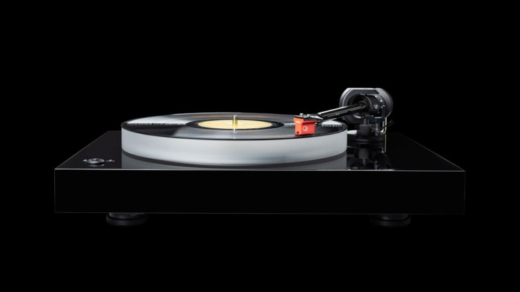 Mâm than Pro-Ject X2 B trang bị ngõ ra cân bằng mini DIN - XLR