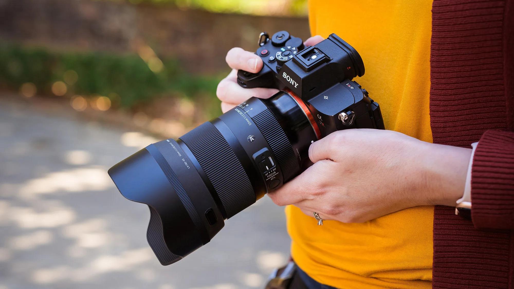 Ống kính Sigma 50mm F1.2 DG DN Art ra mắt dành ngàm E và L, giá 1400 USD