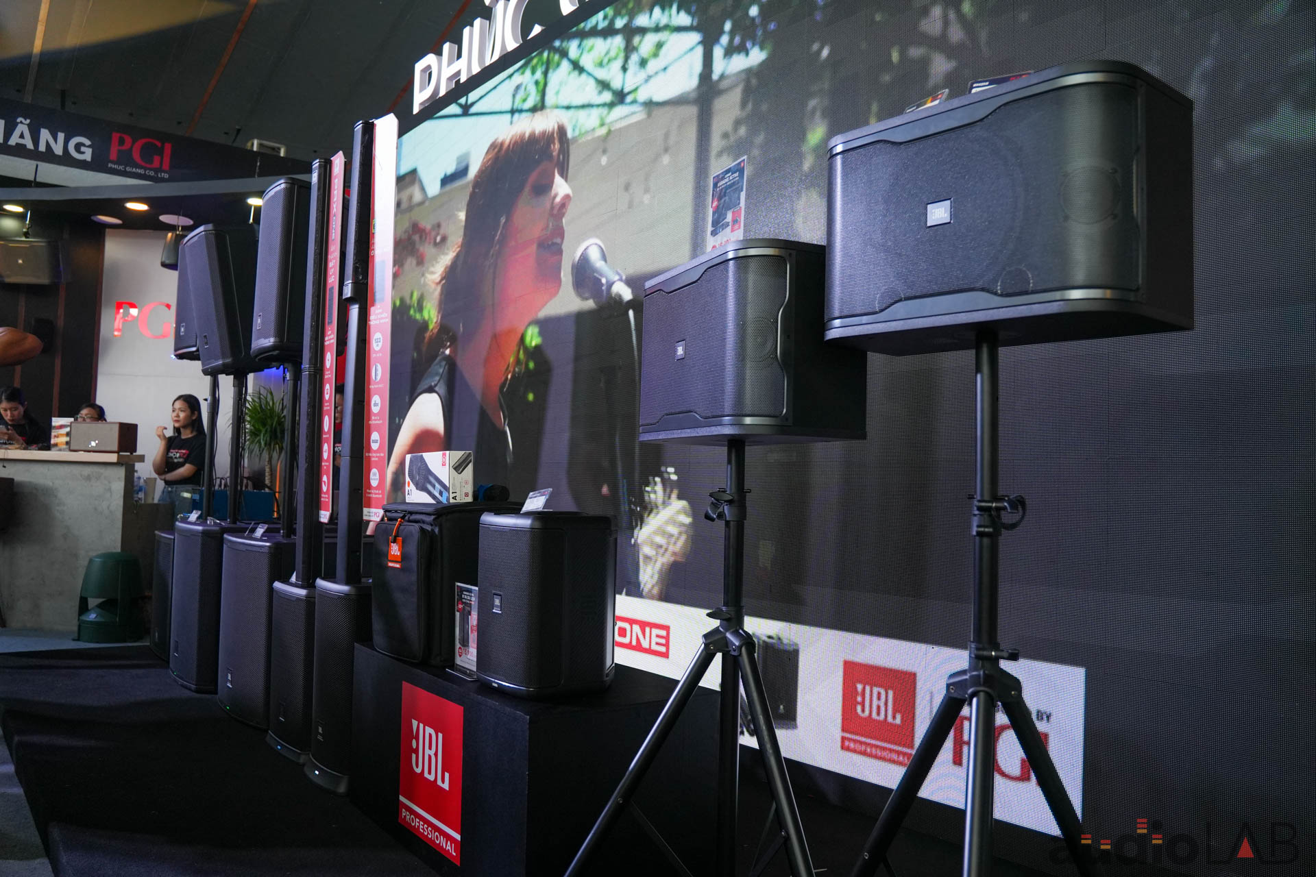 PGI Phuc Giang Plase Show 2023 Audio LAB (7 of 19).jpg