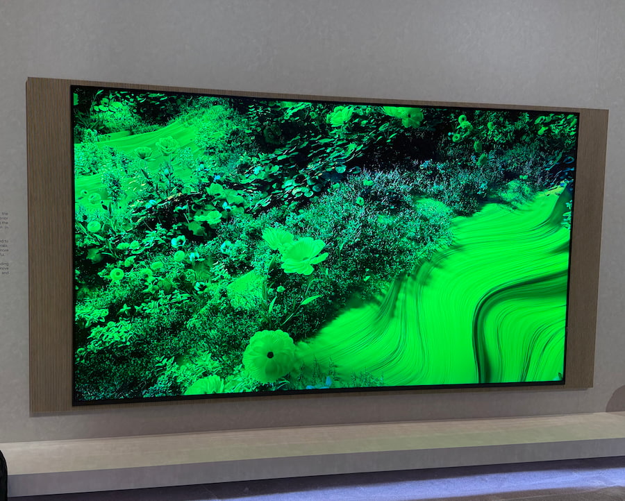 Samsung trình làng TV Micro RGB 130 inch R95H tại CES 2026 Media LAB 6.jpg