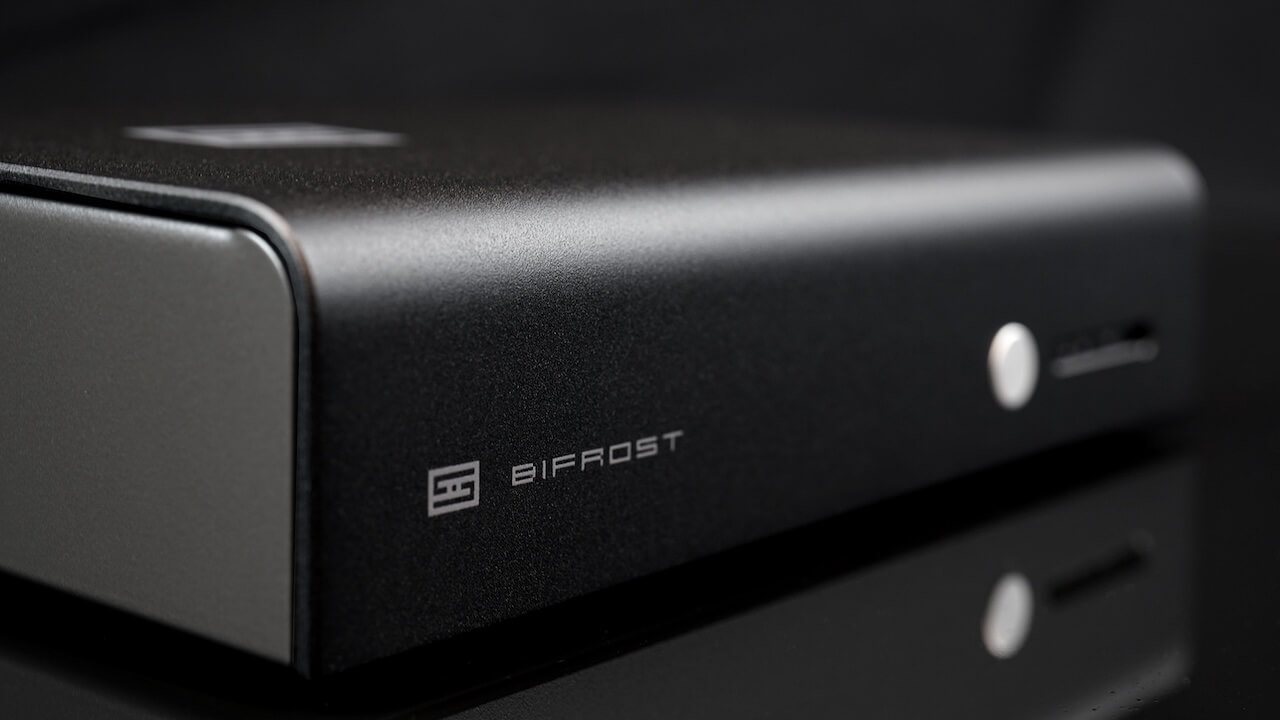 Schiit Bifrost 3 ra mắt: Chuyển từ True Multibit sang kiến trúc Mesh, thêm EQ và giảm giá còn 699 USD