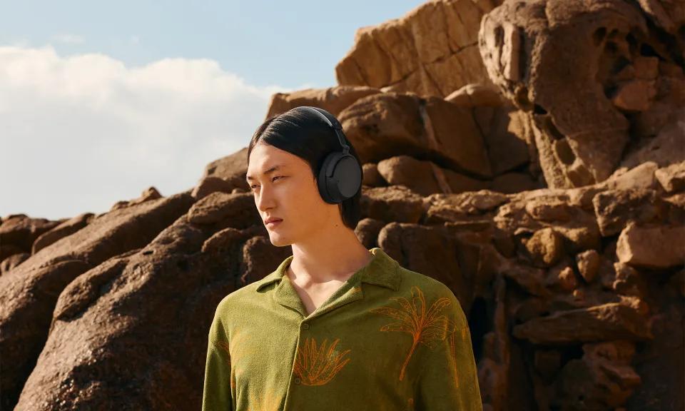 Sennheiser ra mắt tai nghe Accentum Wireless: Driver 37mm, chống ồn ANC, pin 50 tiếng, giá 180 USD