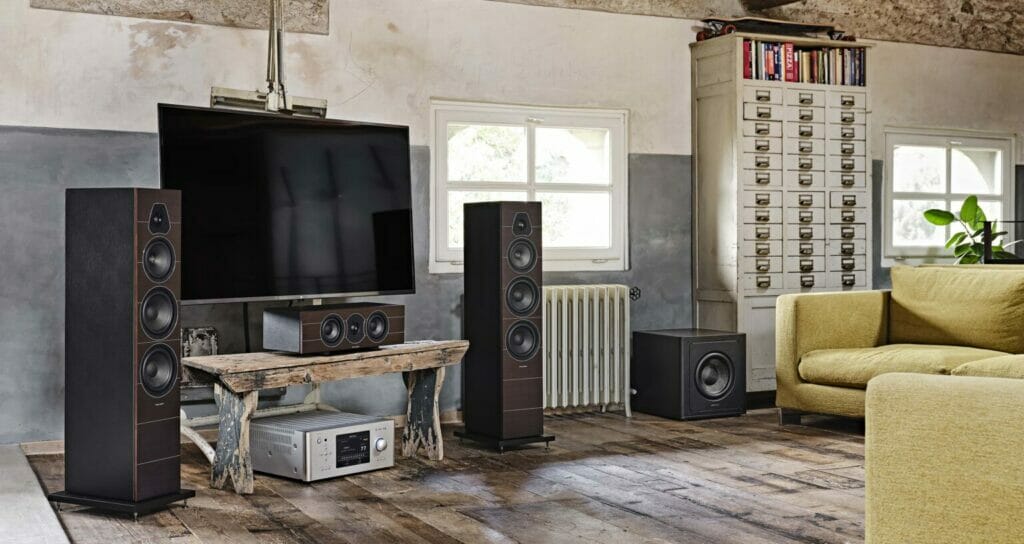 Sonus Faber trình làng bộ đôi loa mới Lumina II Amator và Lumina V Amator, giá từ 1499 USD