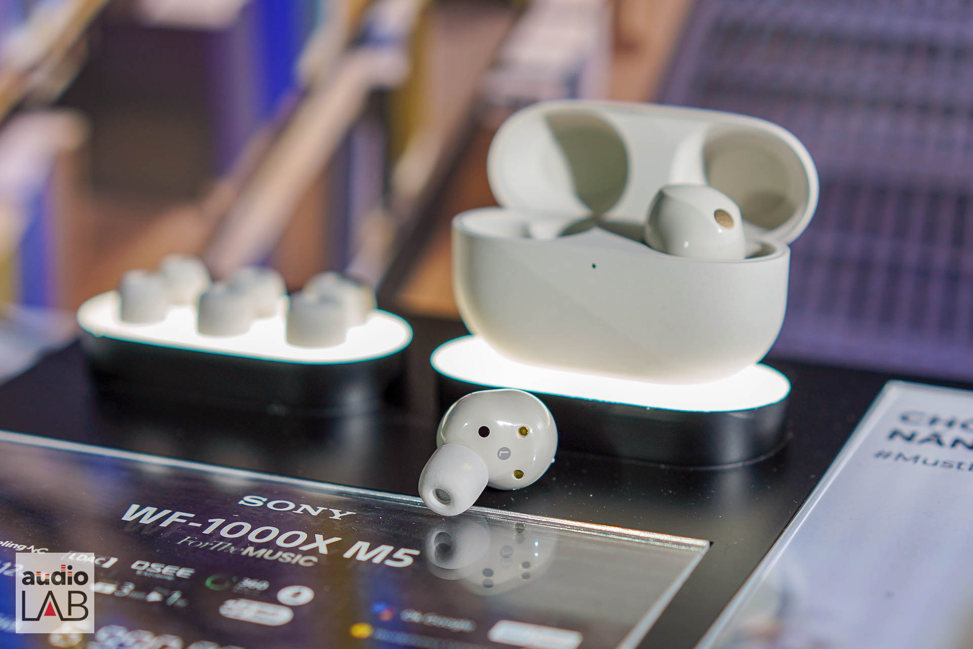 Tai nghe Sony WF-1000X M5 Audio LAB (5 of 12).jpg