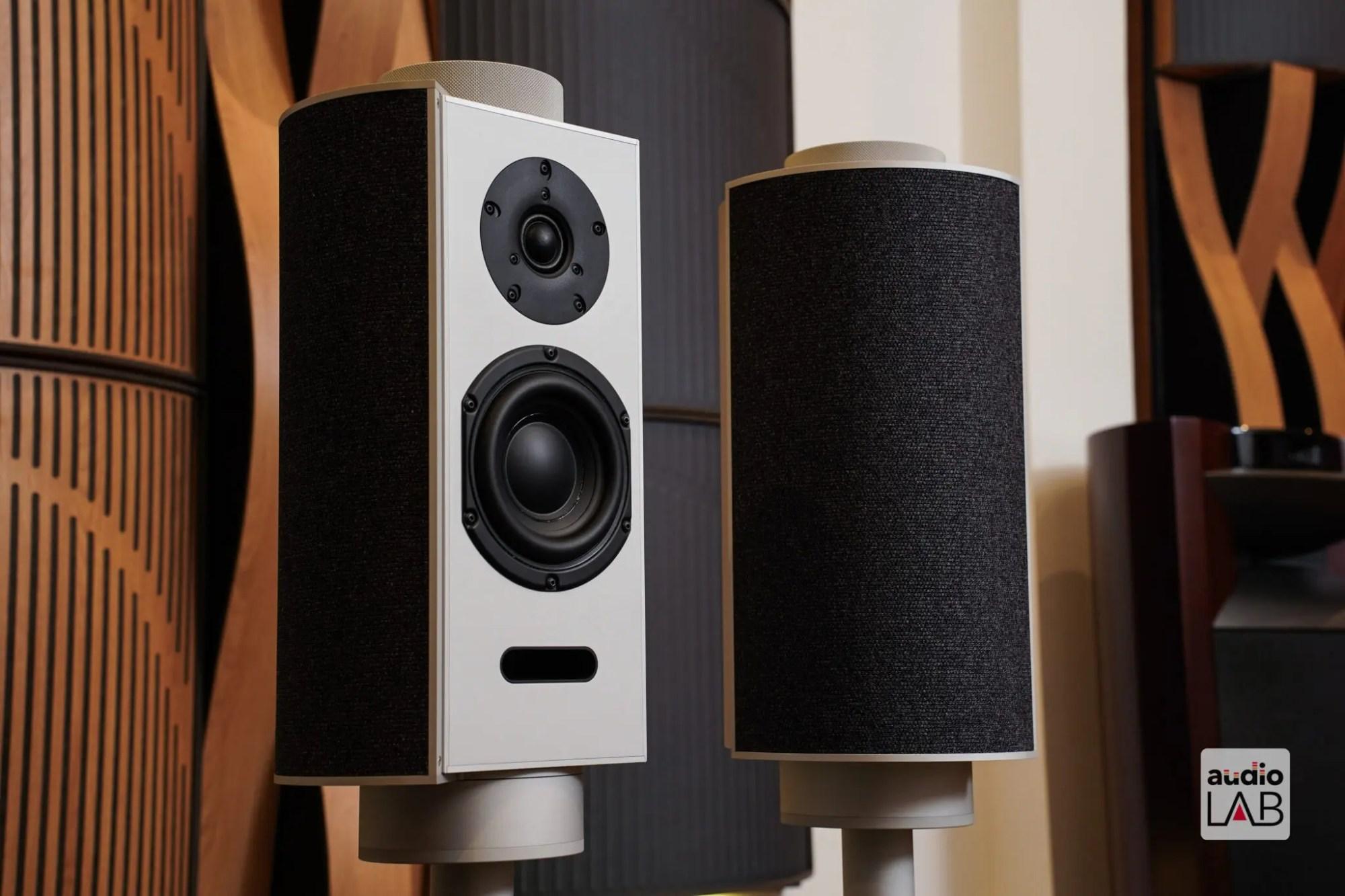 Unbox đôi loa không dây Goldmund Pulp đầu tiên tại Việt Nam audio lab 1.jpg