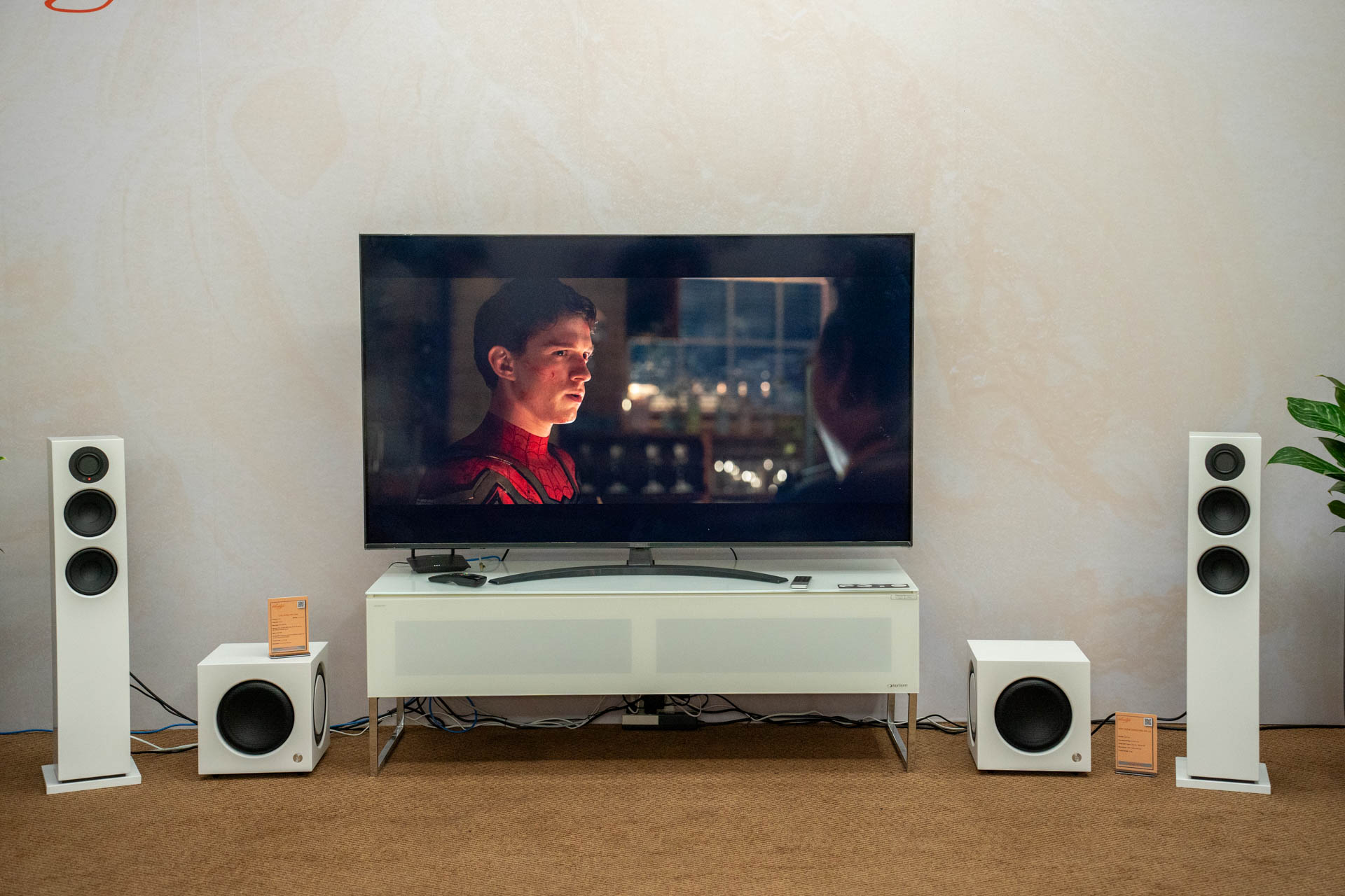 Cabasse và Audio Pro: Đẳng Cấp Trong Sự Giản Dị Tại P.H.E Show 2024