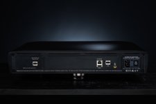 Sentia-Black-Integrated-Back.jpg